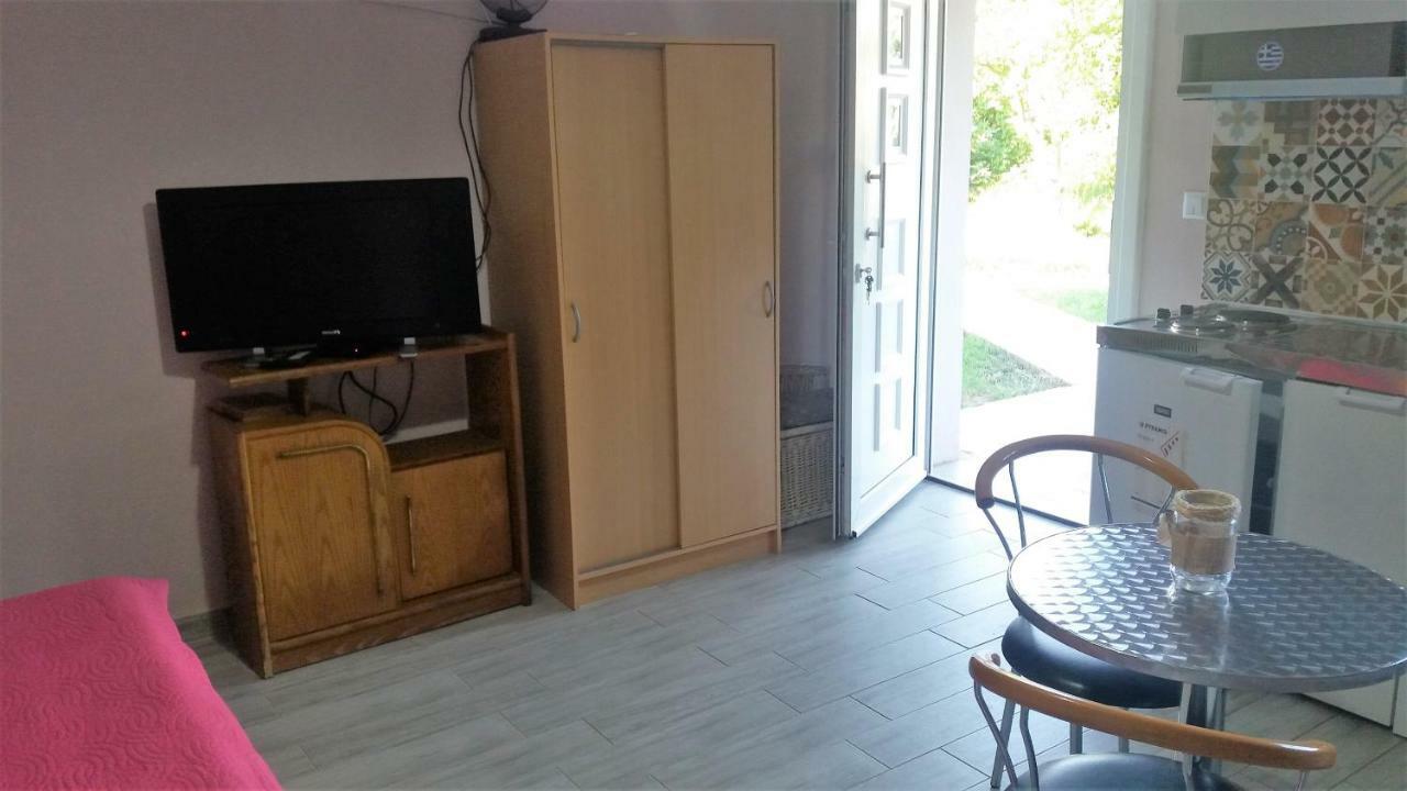 Villa Green Apartment *