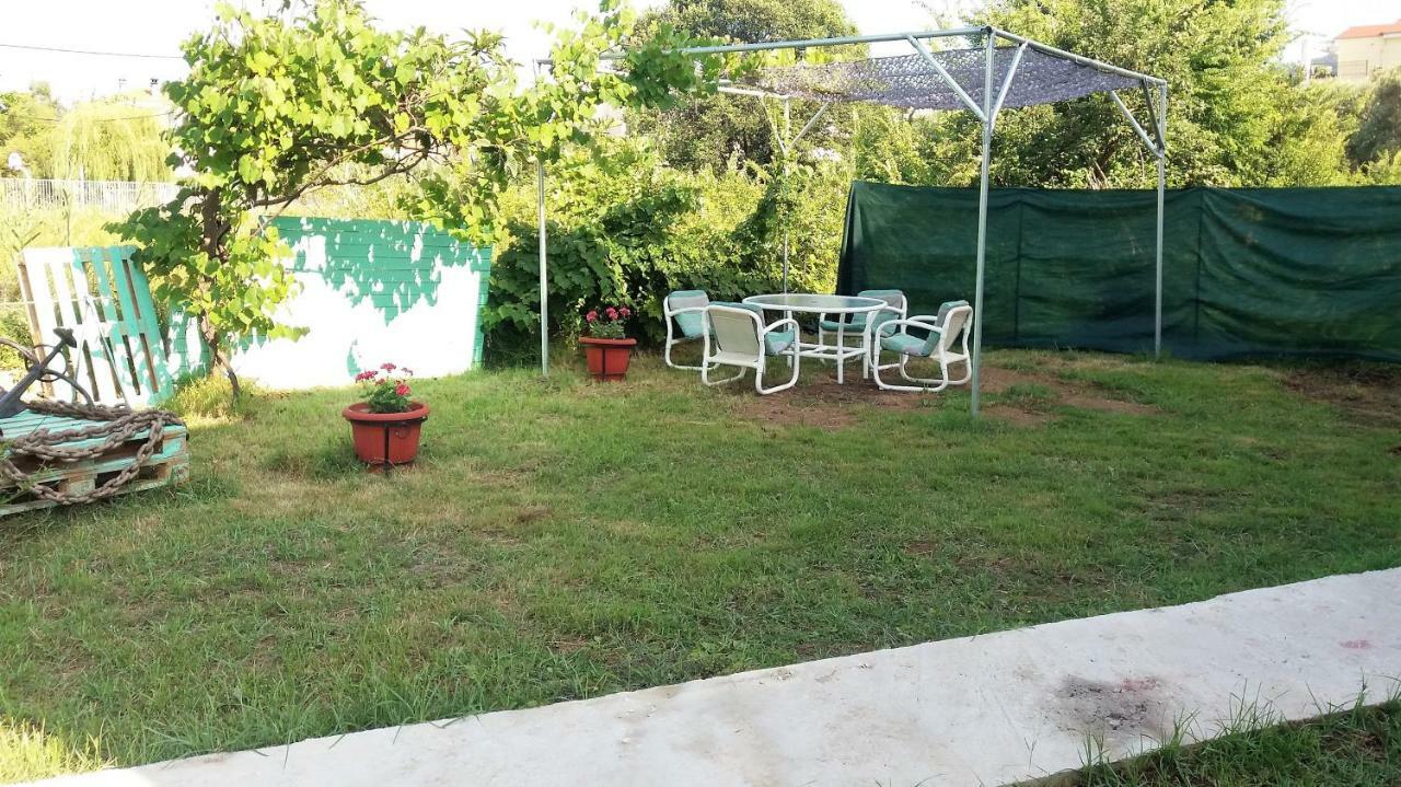 Villa Green Apartment